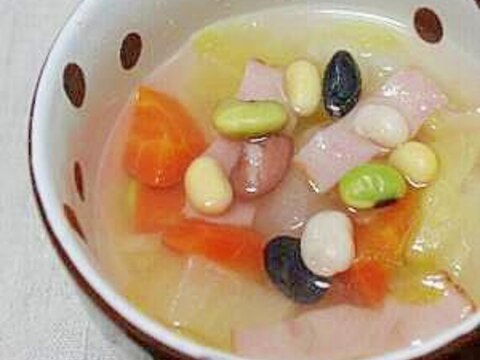 お豆入り♪野菜スープ